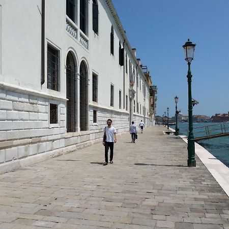 Appartamento Accademia San Vio Venezia Esterno foto