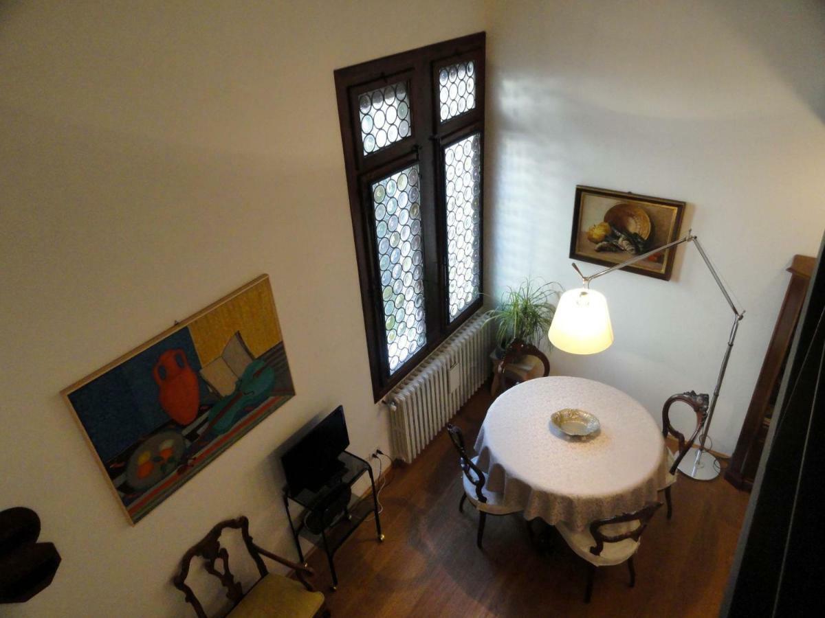 Appartamento Accademia San Vio Venezia Esterno foto