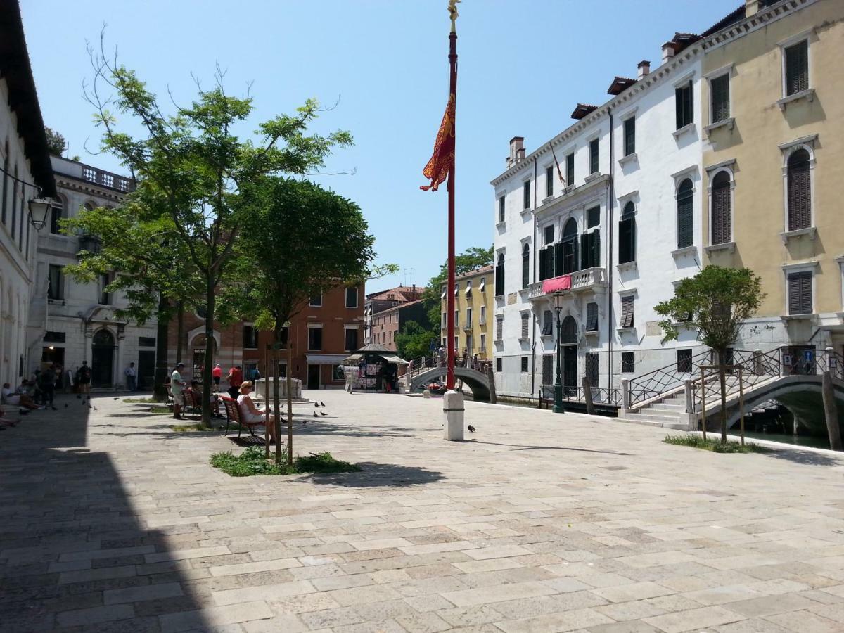 Appartamento Accademia San Vio Venezia Esterno foto